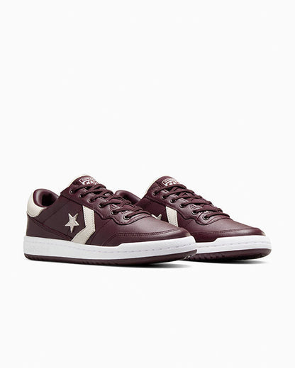 CONS Fastbreak Pro Leather and Nubuck Low Top