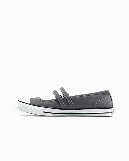 Chuck Taylor All Star Dainty Mary Jane Slip-On Low Top