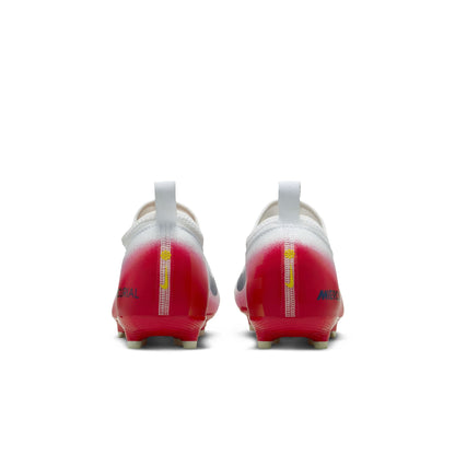 Nike Jr. Mercurial Vapor 16 Academy Little/Big Kids' MG Low-Top Soccer Cleats