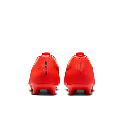 Nike Mercurial Vapor 17 Academy Multi-Ground Low-Top Soccer Cleats