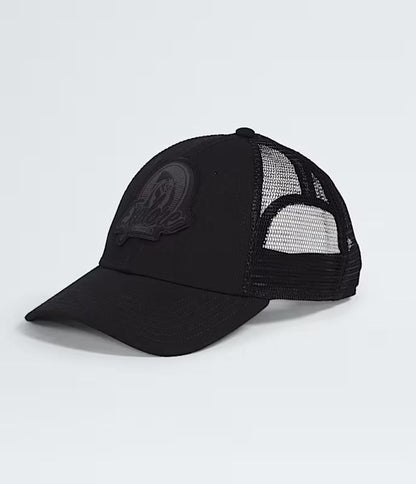 The North Face - Graphic Mudder Trucker - TNF White/TNF Black/Places We Love